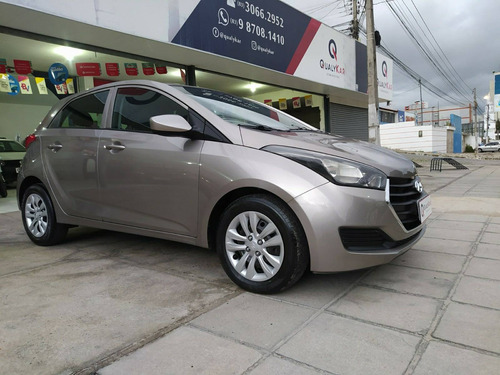 Imagem 4 de 6 de Hyundai Hb20 1.0 Comfort Plus 12v Flex 4p Manual