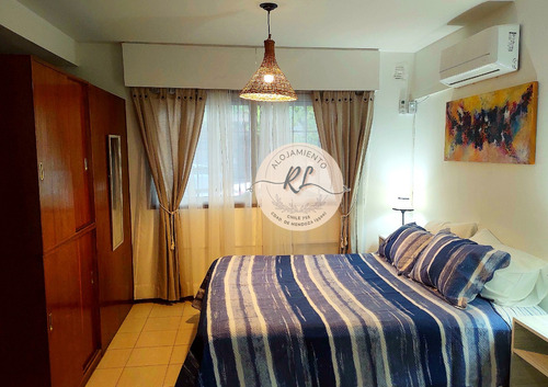 Departamento En El Centro De La Ciudad De Mendoza Capital (planta Baja - Alquiler Temporario - Hasta 4 Personas)