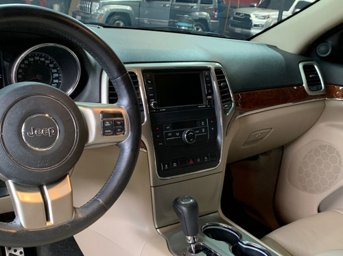 Imagen 5 de 16 de Jeep Grand Cherokee