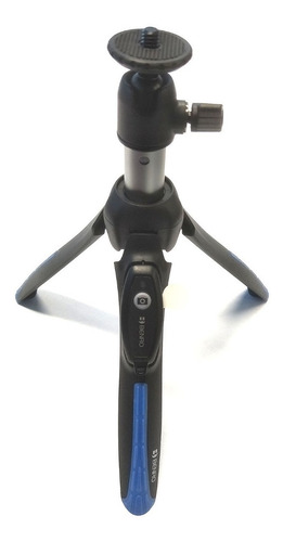 Imagem 5 de 7 de Mini-tripé Bluetooth Bastão Pau De Selfie Stick Benro Bk15