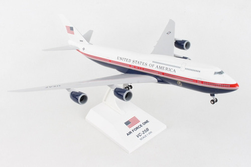 Avión A Escala U.s. Air Force One Boeing 747-8 Skymarks1/200