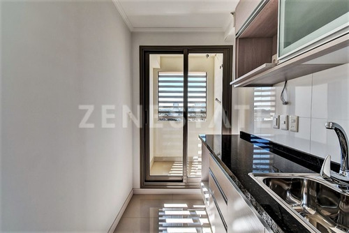 Venta De Apartamento 1 Dormitorio En Roosevelt