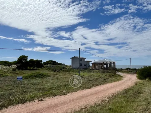 4 Terrenos Con Vista Al Mar En La Viuda En Punta Del Diablo