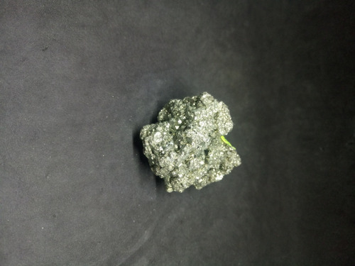 Espécimen Pirita Cristalizada En Matriz 93g Pir145