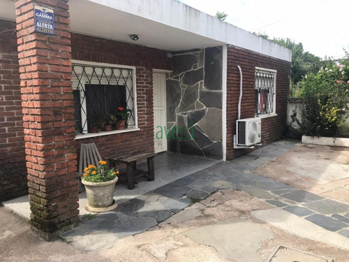 Muy Linda Casa En Venta !!! Gran Oportunidad !!!- Ref: 1388