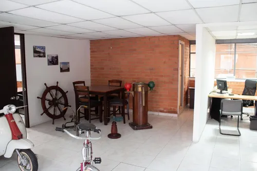 Bodega En Arriendo/venta En Funza. Cod V1030051