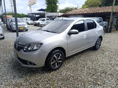 Renault Logan 1.6 Privilege / Intens