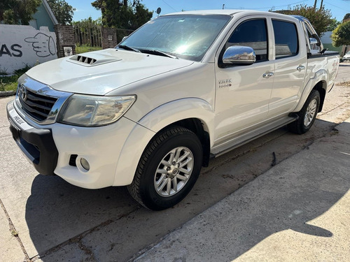 Toyota Hilux Pick-up 3.0 Cd Srv 171cv 4x4