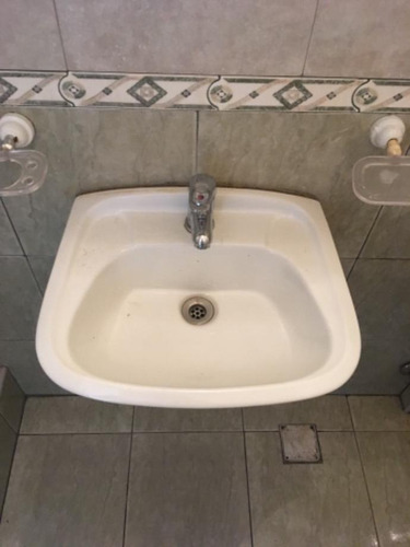 Departamento Tipo Casa En Alquiler En Villa Dominico