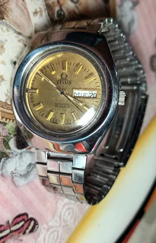 Reloj titus automatico deals