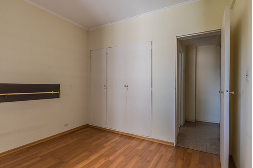 Departamento De 4 Ambientes En Venta, Temperley