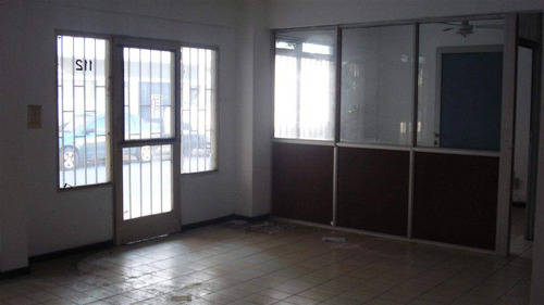 Imagen 7 de 18 de Local Comercial - Bº Centro- Excelente Ubicacion!!