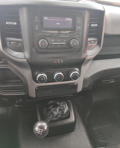RAM 4000 5.7 Chasis Cabina P 4x2 Mt