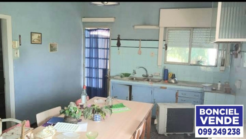 Excelente Casa Con Apartamento Y Galpón Sobre Ruta 5 K32