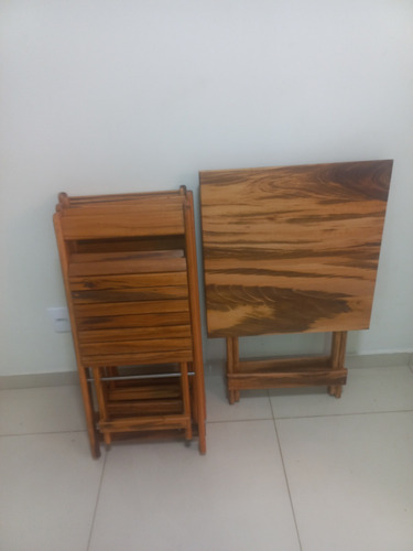 Mesa Dobrável Com 4 Cadeiras