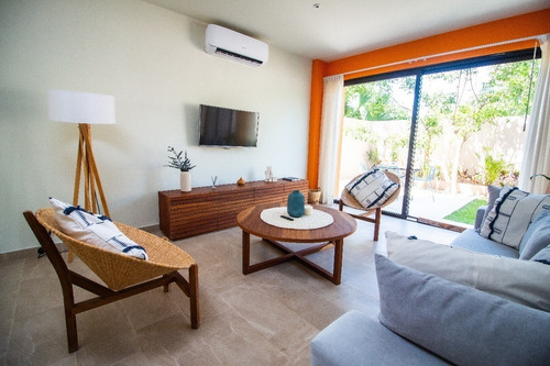 Imagen 15 de 30 de Venta De Casa En Playa Del Carmen. Aldea