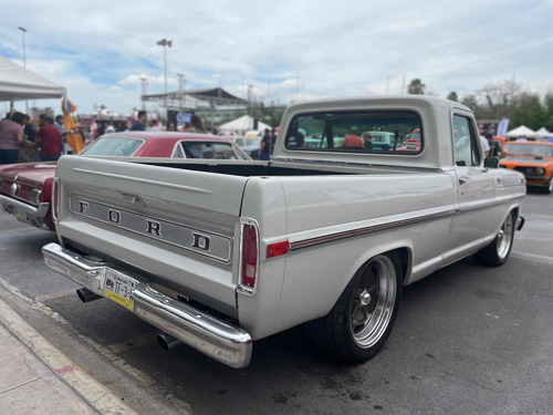 Imagen 4 de 14 de Ford F100