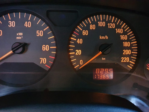 Chevrolet Astra 2.0 Mpfi Comfort Sedan 8v Flex 4p Manual