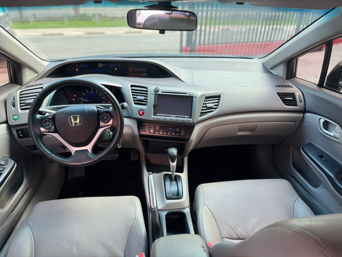 Honda Civic 1.8 Lxl Flex Aut. 4p