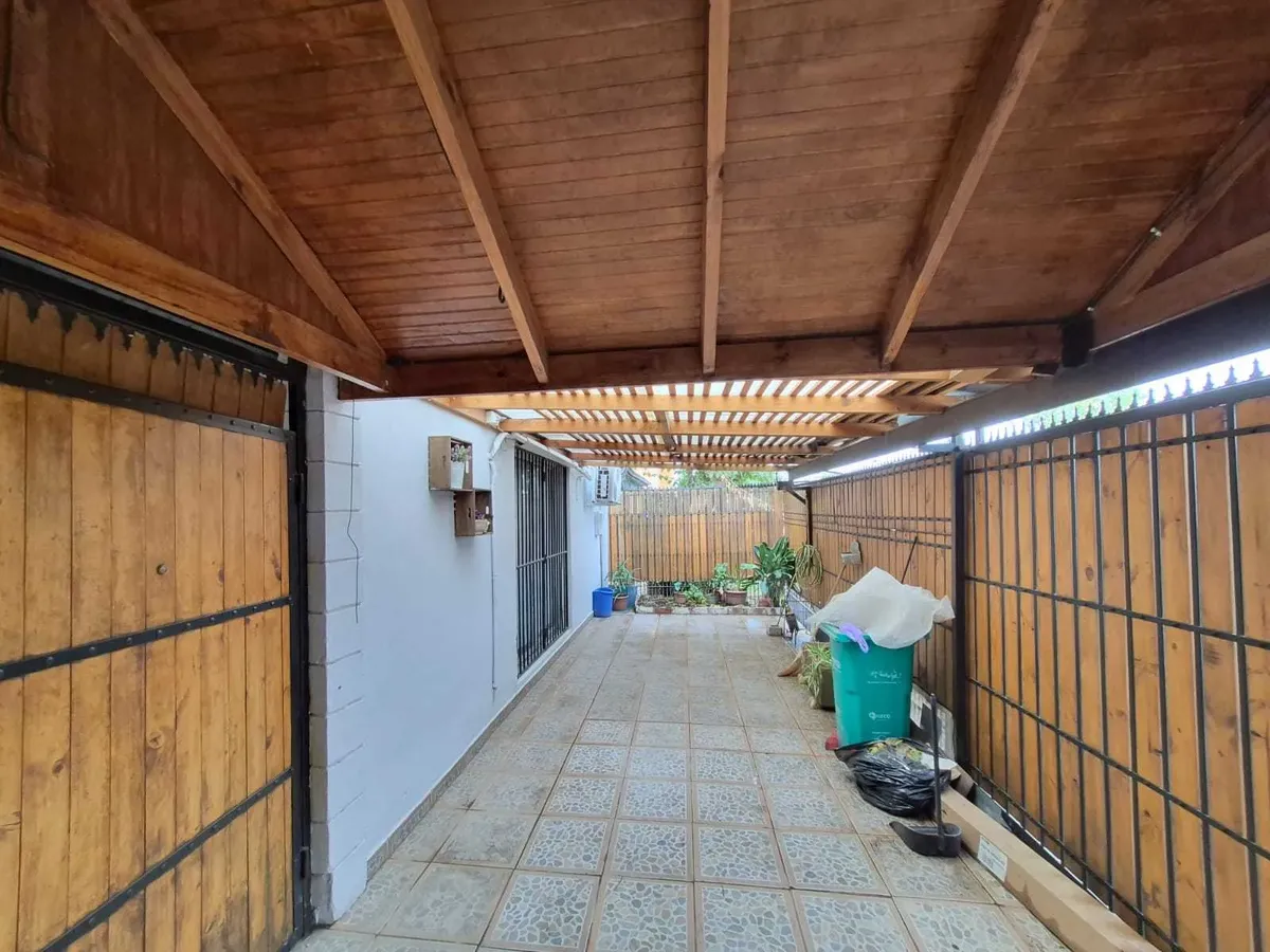 Imagen 3 de 25 de Gran Casa Familiar 6d 3b Remodelada (164576)