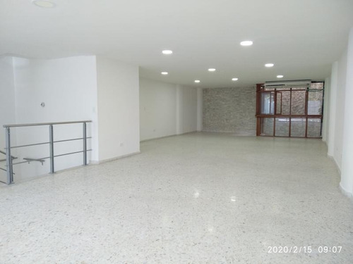 Local En Arriendo