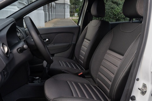 Renault Logan Intense 1.6