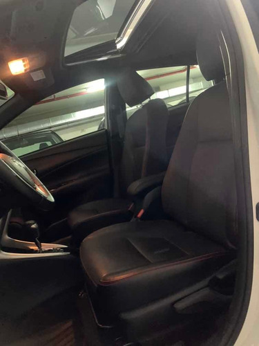 Toyota Yaris 1.5 107cv S Cvt 2019 Sepautos