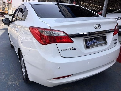 Imagem 9 de 11 de Hyundai / Hb20 S 1.6 Automático 2015