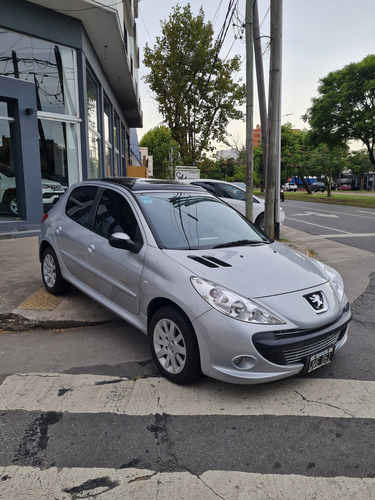 Peugeot 207 1.4 Sedan Hdi Xt