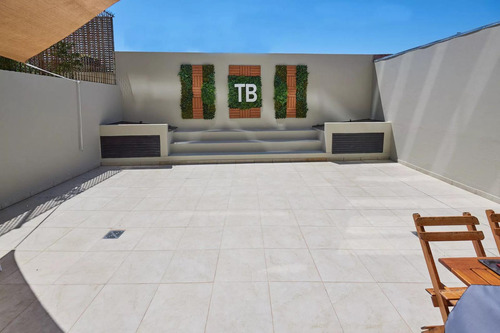 Departamento 2 Ambientes Con Terraza , Parrilla Y Cochera