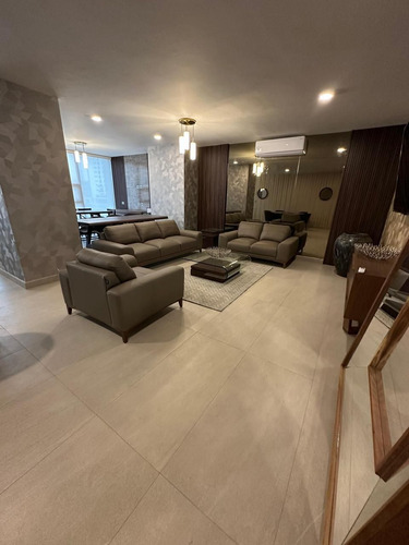 Departamento En Renta En Santa María En Monterrey