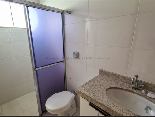 Casa Com 2 Suítes