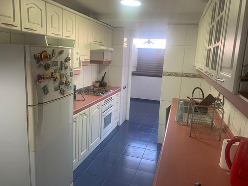Amplio Departamento - Ubicación Inmejorable