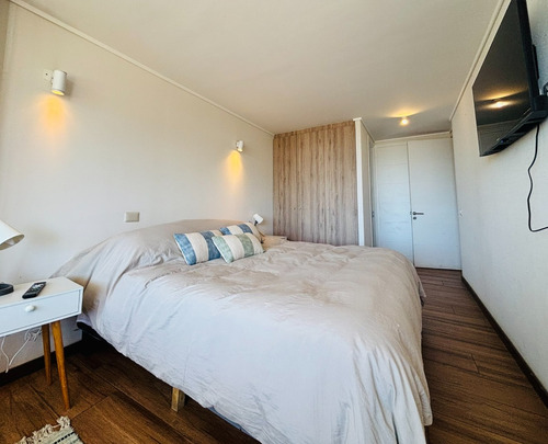 Se Vende 2 Dormitorios. 95m2. Playa La Boca. Estacionamiento