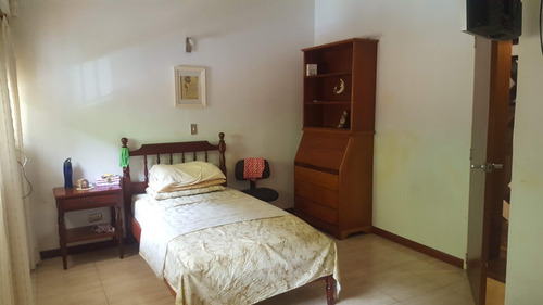 Imagen 27 de 30 de Los Naranjos Del Cafetal Calle Privada Vigilancia Excelente Vista Renovada 320mts 6h/7b/4 Puestos Tanque De Agua 10.000 Lts