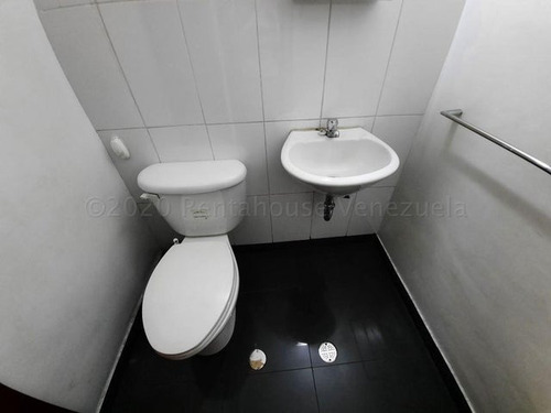Imagen 9 de 10 de Oficina En Venta La Campiña 23-10567