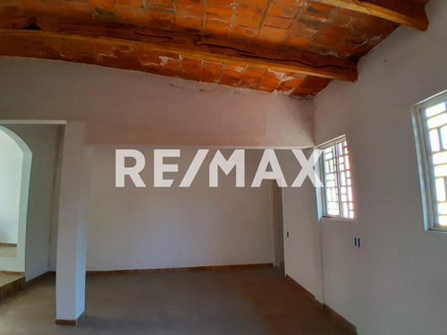 Casa En Venta En Santa Rosa Jauregui