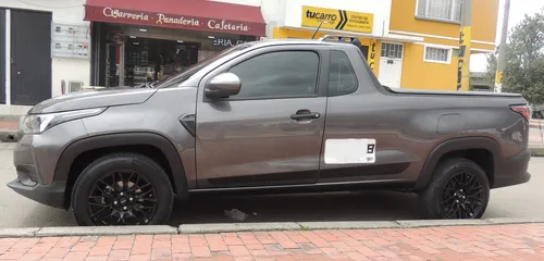 RAM 700 1.4 Slt