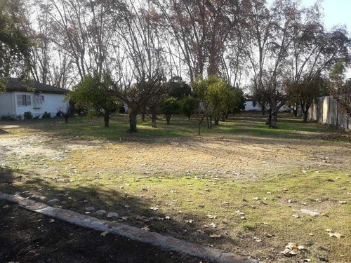 Casa Con Terreno / Centro Isla De Maipo 