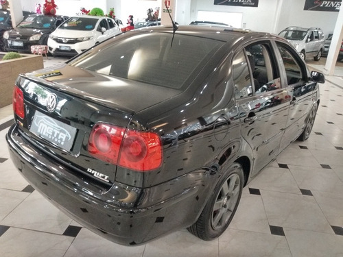 Volkswagen Polo Sedan 1.6 Comfortline Total Flex 4p 2008