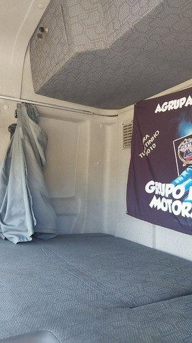 Imagem 4 de 8 de Ford 2042 Automático