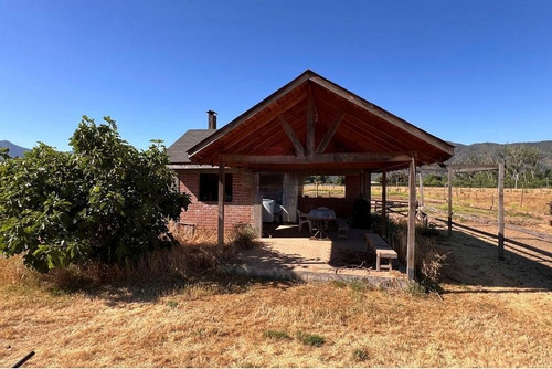 Sitio En Venta En Paine