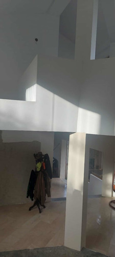 Casa Con Pocos Acabados Por Terminar