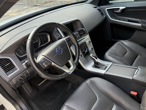 Volvo XC60 2.0 T5 High Plus 240cv At