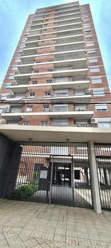 Imagen 1 de 16 de Alquiler Departamento Dos Dormitorios Con Balcón Calidad Bauen En Barrio Echesortu