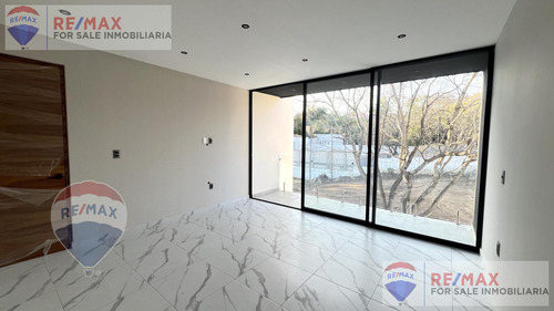 Venta De Casa Nueva En Lomas De Atzingo, Cuernavacaclave 4893