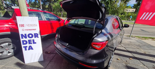 Imagen 9 de 14 de Fiat Cronos 1.8 16v At6 Premium Patentado Nuevo Sin Rodar G