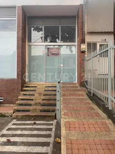 Se Renta Local Amplio En El Barzal