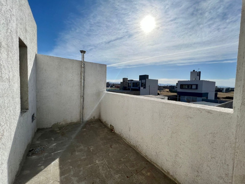 Imagen 27 de 27 de Venta Duplex En Docta. 3 Dorm.. Vista A Las Sierras. Calefaccion Central