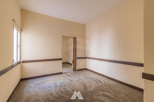 Imagen 15 de 17 de Se Vende Edificio Ciudad Vieja C/renta 25 Unidades